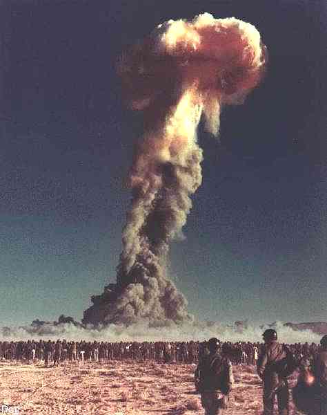 Ядерные взрывы (58 Фото)