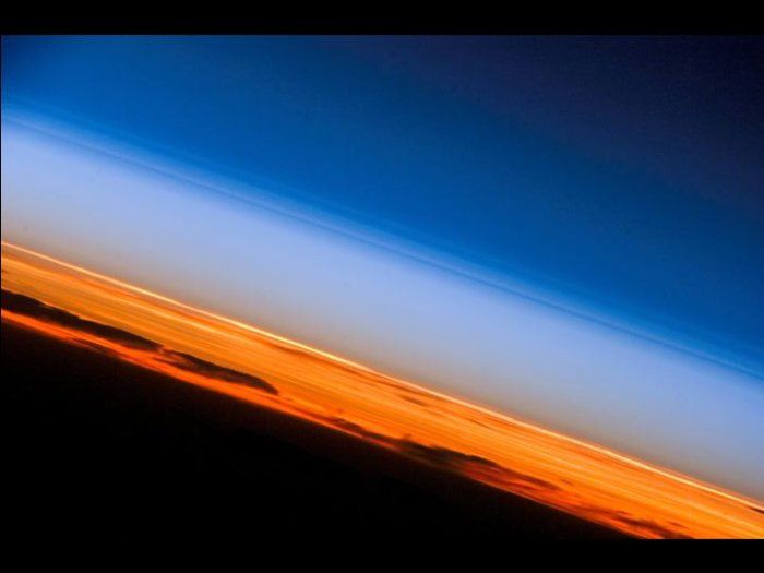 Фотографии земли из космоса (14 Фото)