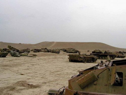 Кладбище танков (9 Фото)