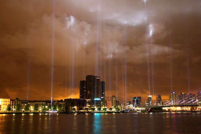 Ночь Роттердама (10 Фото)