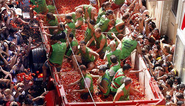 Праздник помидоров Tomatina (15 Фото)