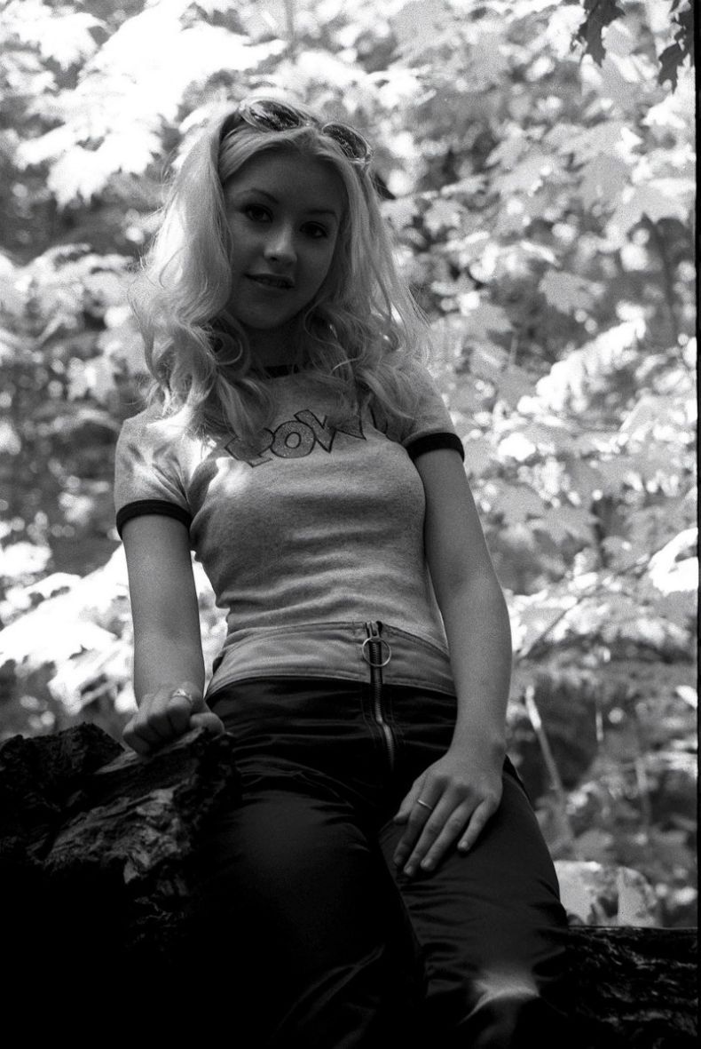 Черное и белое. Christina Aguilera (28 Фото)