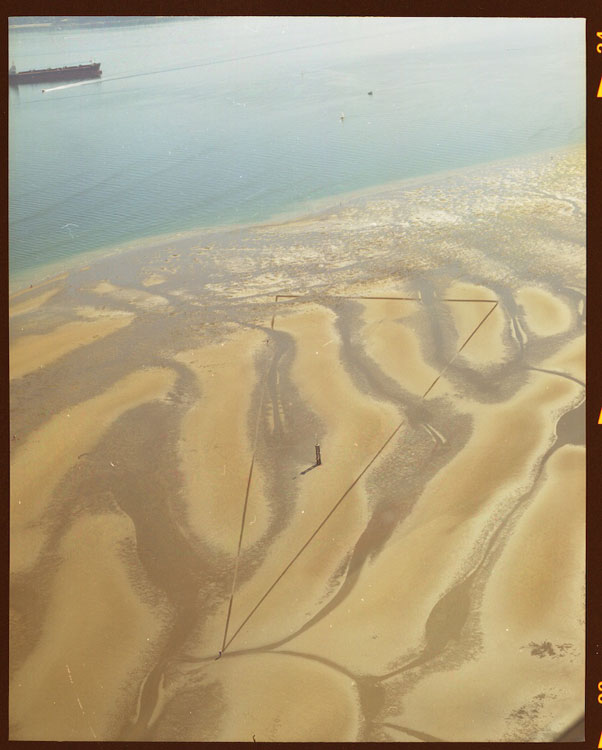 Рисунки на песке (23 Фото)