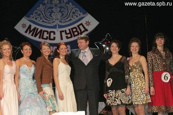 Конкурс "Мисс ГУВД" (16 Фото)