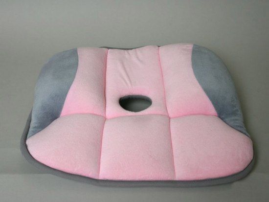 Японцы жгут. Странная подушка (7 Фото)