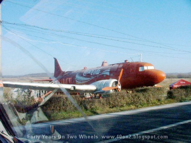Не спешите списывать самолеты на лом (35 Фото)