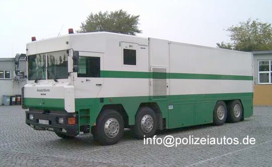Полицейско-милицейские авто (38 Фото)