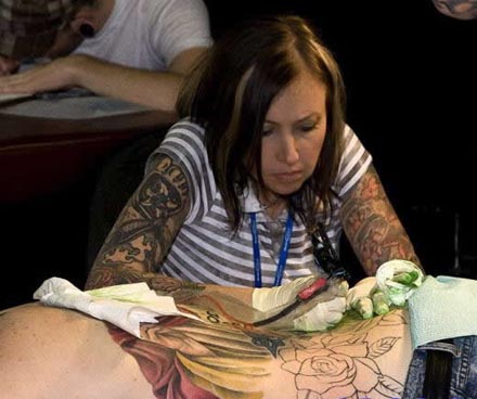 Слет любителей татуировок (21 Фото)