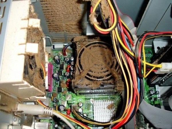 Очень пыльные компьютеры (14 Фото)