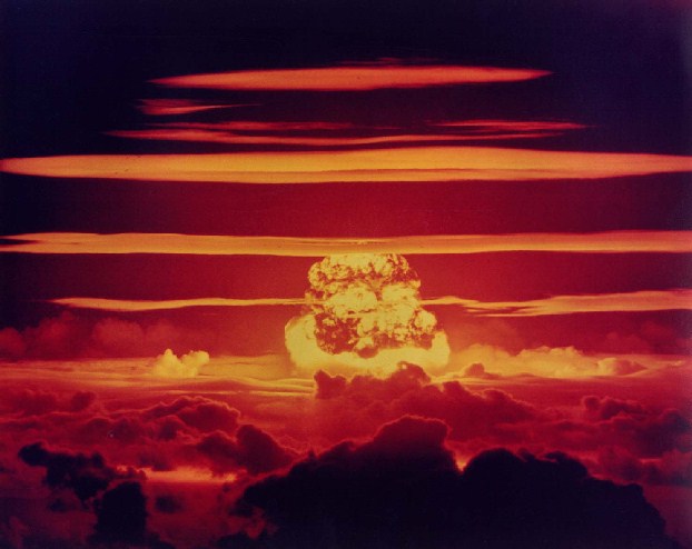 Ядерные взрывы (19 Фото)