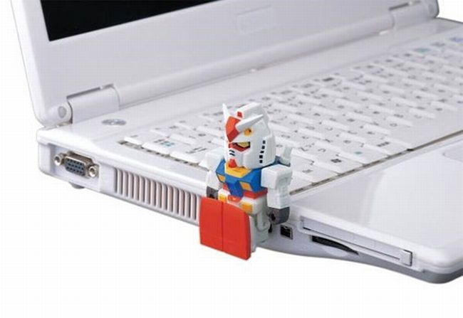 Самые
необычные USB-стики (35 фото)