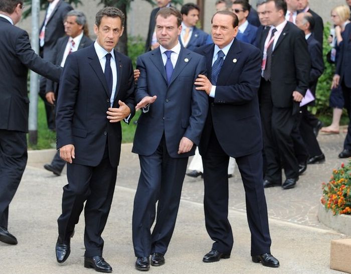 Николя Саркози, Дмитрий Медведев, Сильвио Берлускони 