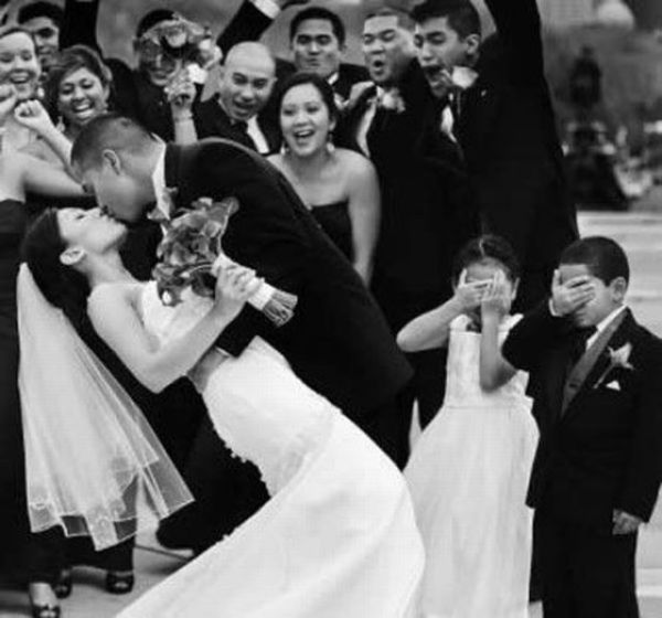 Смешные свадебные фотографии (37 фото)