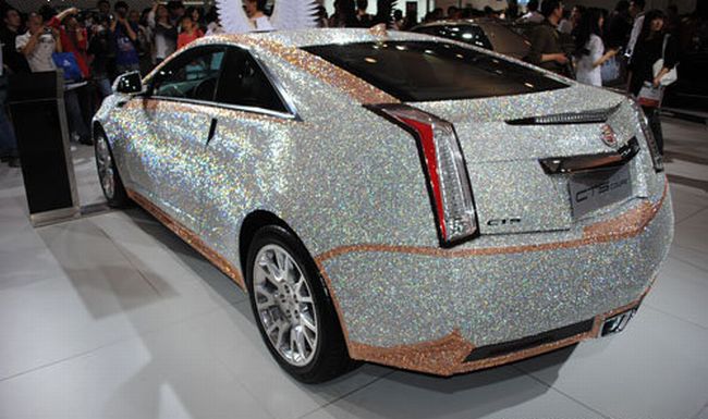 Cadillac CTS Coupe в кристаллах Сваровски (8 Фото)