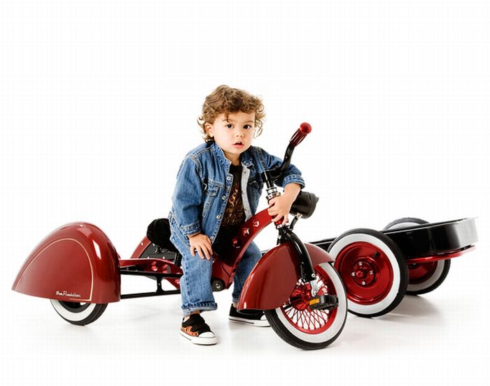 Как выбрать трехколесный велосипед для ребенка?