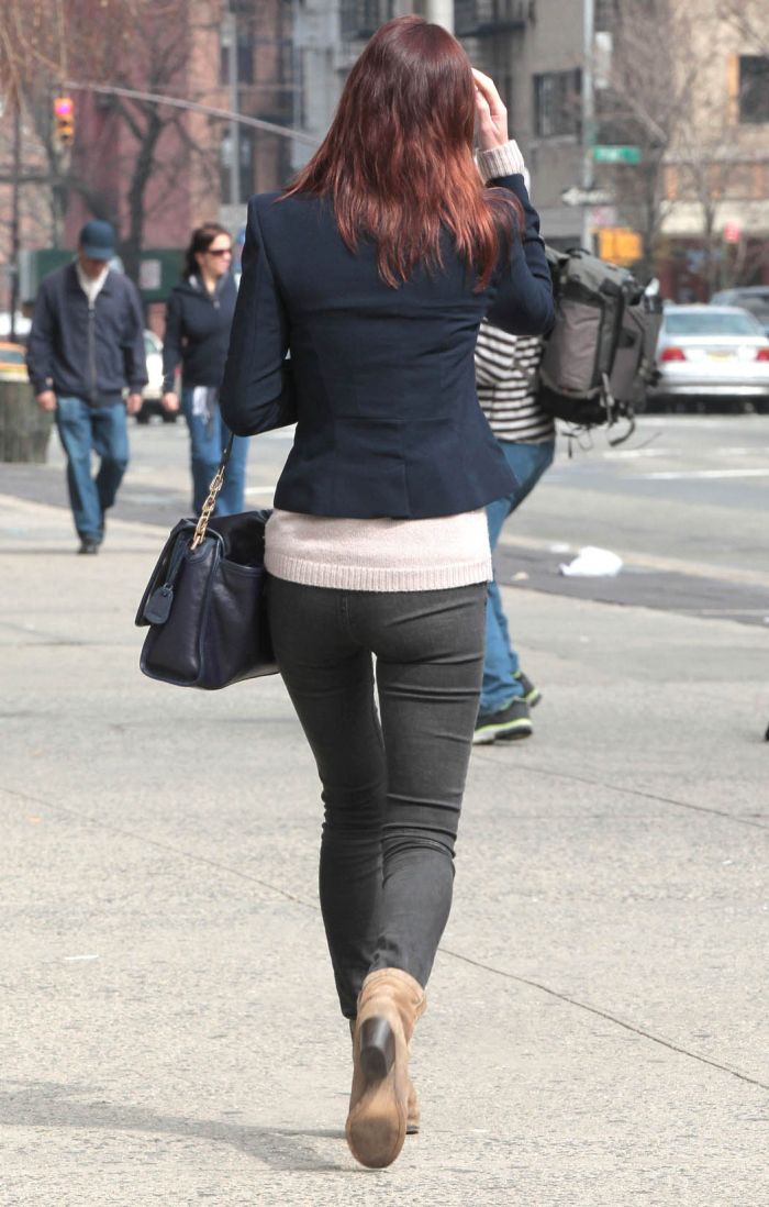 Ева Амурри в обтягивающих джинсах (6 Фото)