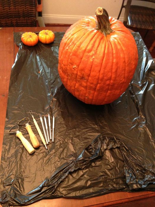 Как сделать страшную тыкву на Хэллоуин (28 фото)