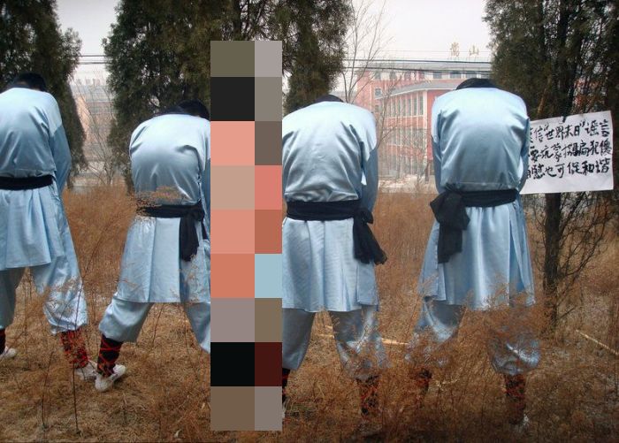 Наказание монахов Шаолинь за неслыханную наглость (4 фото)