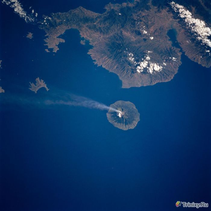ТОП-15 извержений вулканов - фото 10