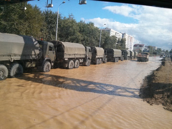 Борьба МЧС с наводнением на Амуре - фото 9