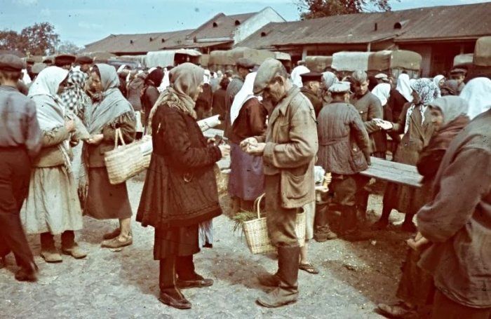 Украина в цвете. Фотографии 1942-43-х годов (51 фото)