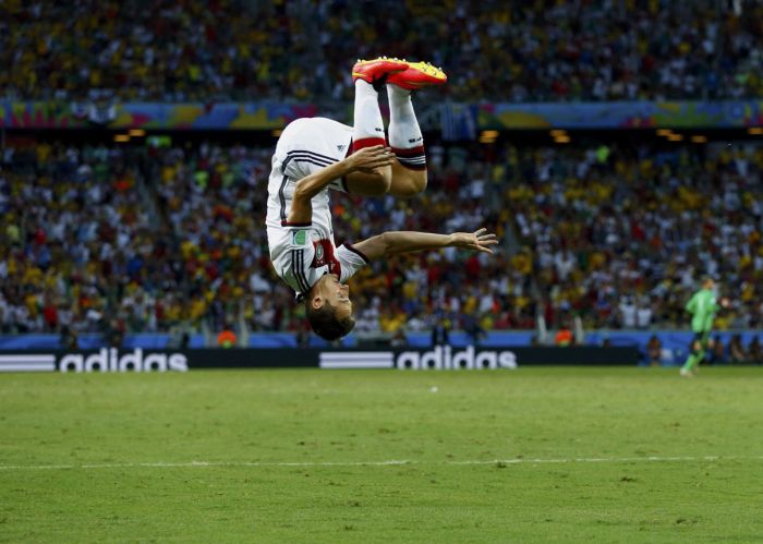 Самые яркие снимки с Чемпионата мира по футболу 2014. Часть 2 (65 фото)