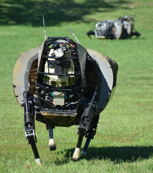LS3: американский военный робот-помощник (26 фото)