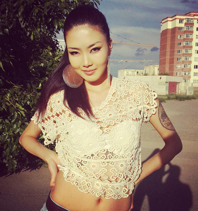 Милые монгольские девушки из соцсетей (69 фото)