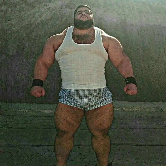 Тяжелоатлет Саджад Гариби — иранский «Халк» весом более 150 кг (14 фото)