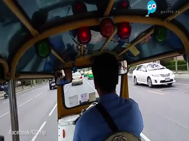 Ограбленный в Бангкоке турист запечатлел на видео момент кражи