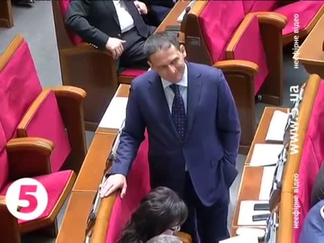 Депутат Верховной Рады Дмитрий Добкин отметил заказ тура за 135 000 евро