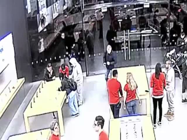 Ограбление магазина Apple в Сан-Франциско