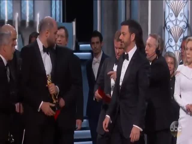 Неловкий момент на церемонии вручения «Оскара»