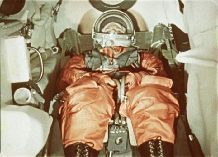 Малоизвестные факты о первом космонавте планеты Юрии Гагарине (55 фото)