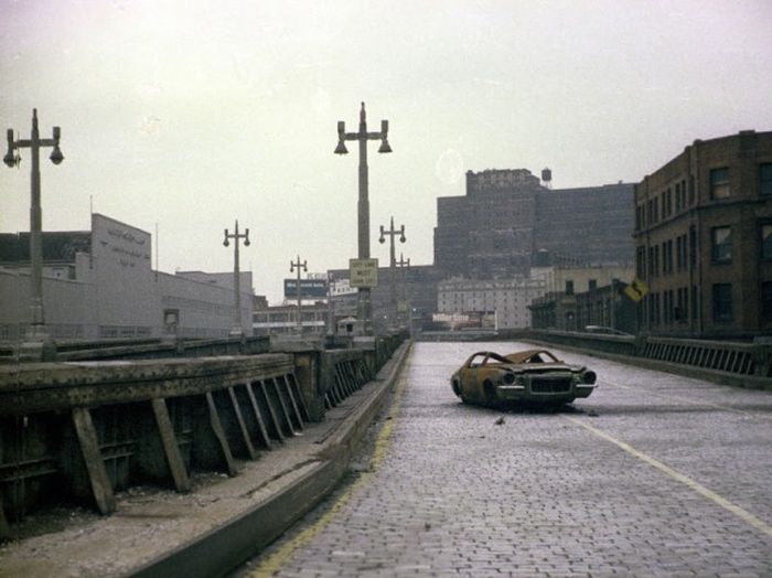 Pics That Show The Decline Of New York In The 1970s (13 pics)