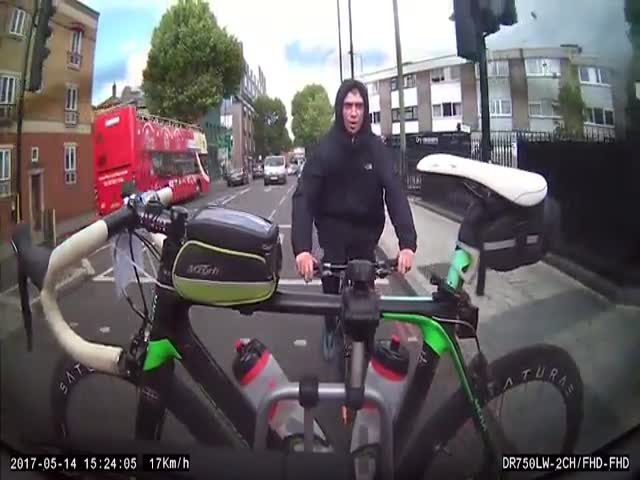 Неудачная попытка кражи велосипеда