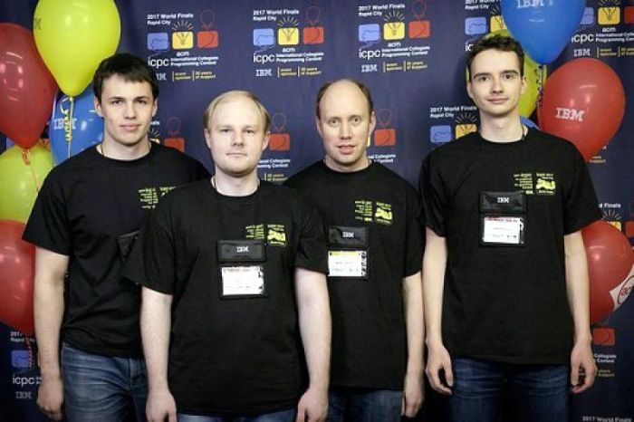 На чемпионате мира по программированию команда Университета ИТМО заняла первое место (2 фото)