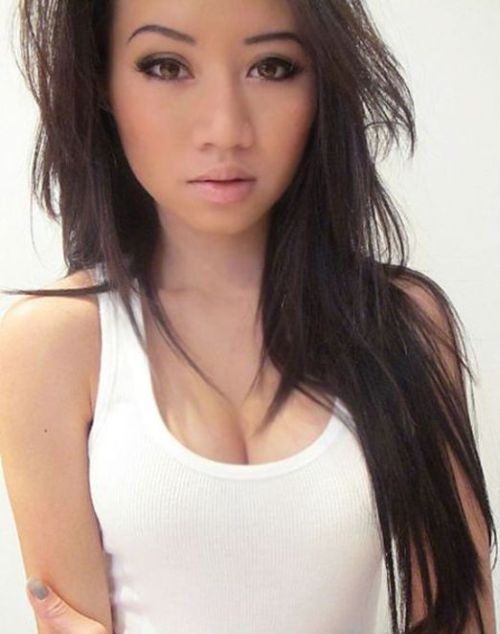 Симпатичные азиатские девушки (37 фото)