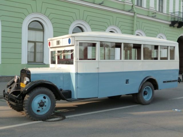 Восстановление автобуса ЗИС-8 1935 года выпуска (24 фото)