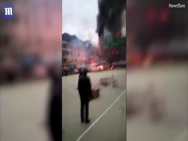 Пожар на в магазине пиротехники в Китае