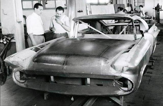 Печальная судьба великолепного концепт-кара Chrysler Norseman (11 фото)