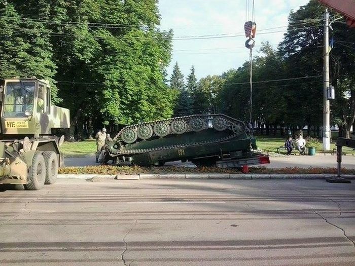 Аварии с танками (28 фото)