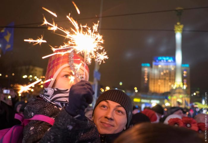 Новый год на Майдане 2014 (13 фото + видео) Новый год на Майдане 2014 (13 фото + видео)