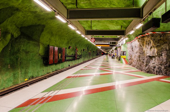 Удивительный дизайн станций метрополитена в Стокгольме (52 фото) Удивительный дизайн станций метрополитена в Стокгольме (52 фото)