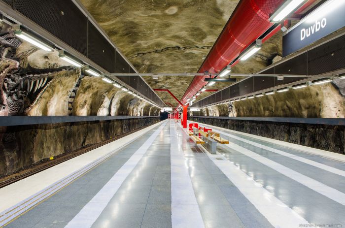 Удивительный дизайн станций метрополитена в Стокгольме (52 фото) Удивительный дизайн станций метрополитена в Стокгольме (52 фото)