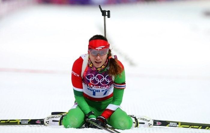 Биатлонистка Дарья Домрачева - трехкратная Олимпийская чемпионка! (14 фото) Биатлонистка Дарья Домрачева - трехкратная Олимпийская чемпионка! (14 фото)