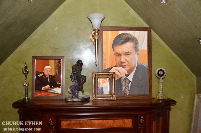 Резиденция экс-генпрокурора Украины Виктора Пшонки (285 фото) Резиденция экс-генпрокурора Украины Виктора Пшонки (285 фото)