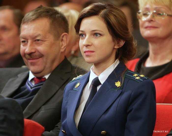 Прокурор Крыма Наталья "няш-мяш" Поклонская сменила цвет волос (6 фото) Прокурор Крыма Наталья "няш-мяш" Поклонская сменила цвет волос (6 фото)