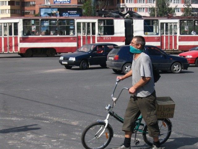 Странный сосед (5 фото + 2 видео) Странный сосед (5 фото + 2 видео)