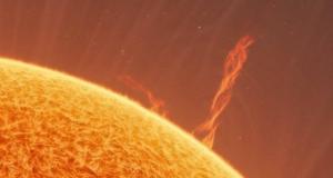 Астрофотографы сделали фото Солнца с солнечным вихрем (5 фото)